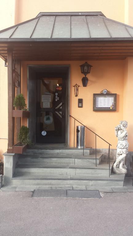 Hotel Restaurant Platamon Feuchtwangen Εξωτερικό φωτογραφία
