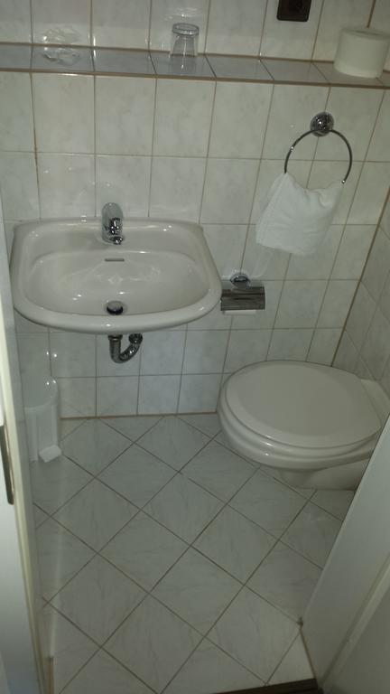 Hotel Restaurant Platamon Feuchtwangen Δωμάτιο φωτογραφία