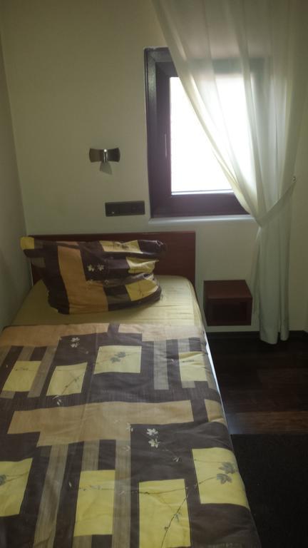 Hotel Restaurant Platamon Feuchtwangen Δωμάτιο φωτογραφία