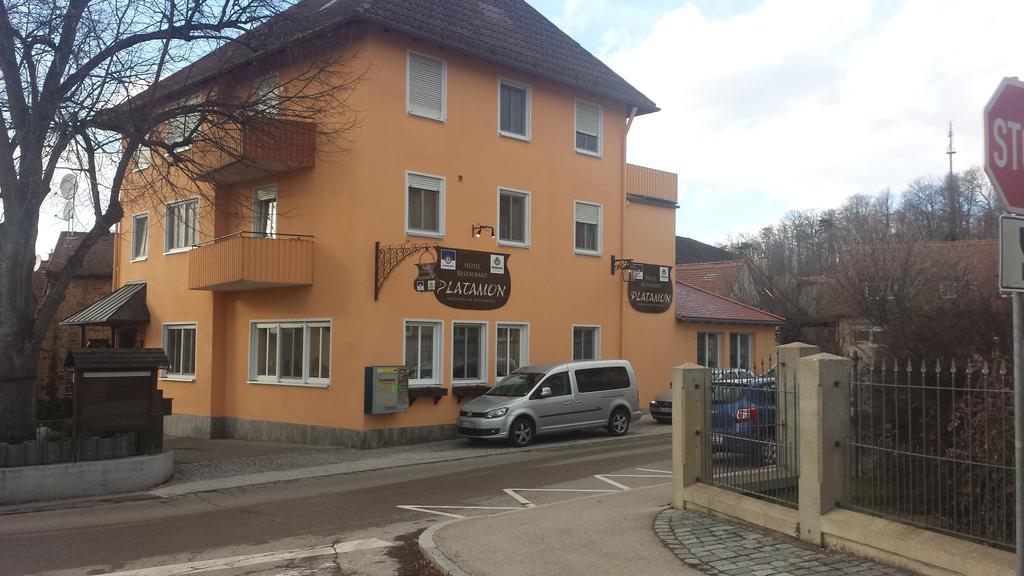 Hotel Restaurant Platamon Feuchtwangen Εξωτερικό φωτογραφία